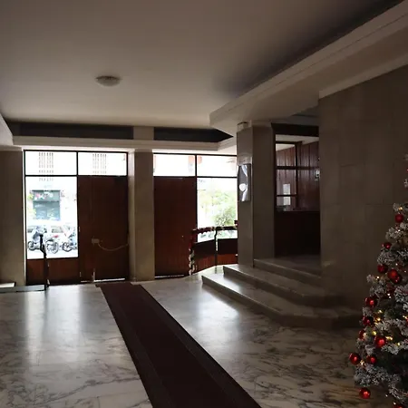 Family Jester 나폴리