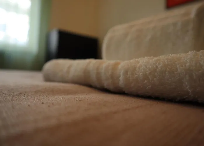 아파트 Family Jester