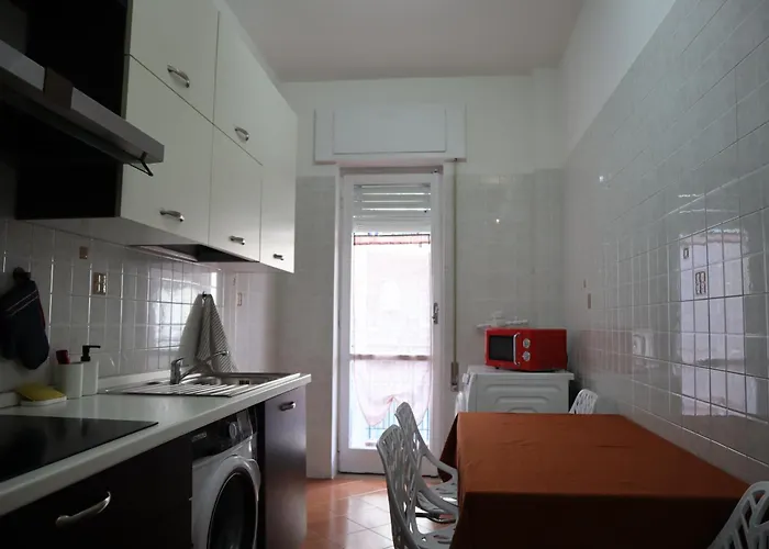 아파트 Family Jester *