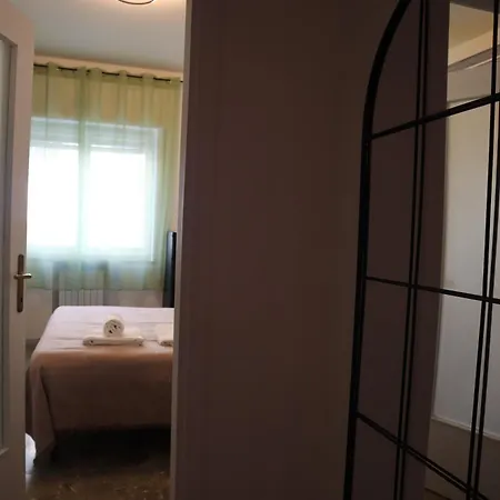 Family Jester Naples